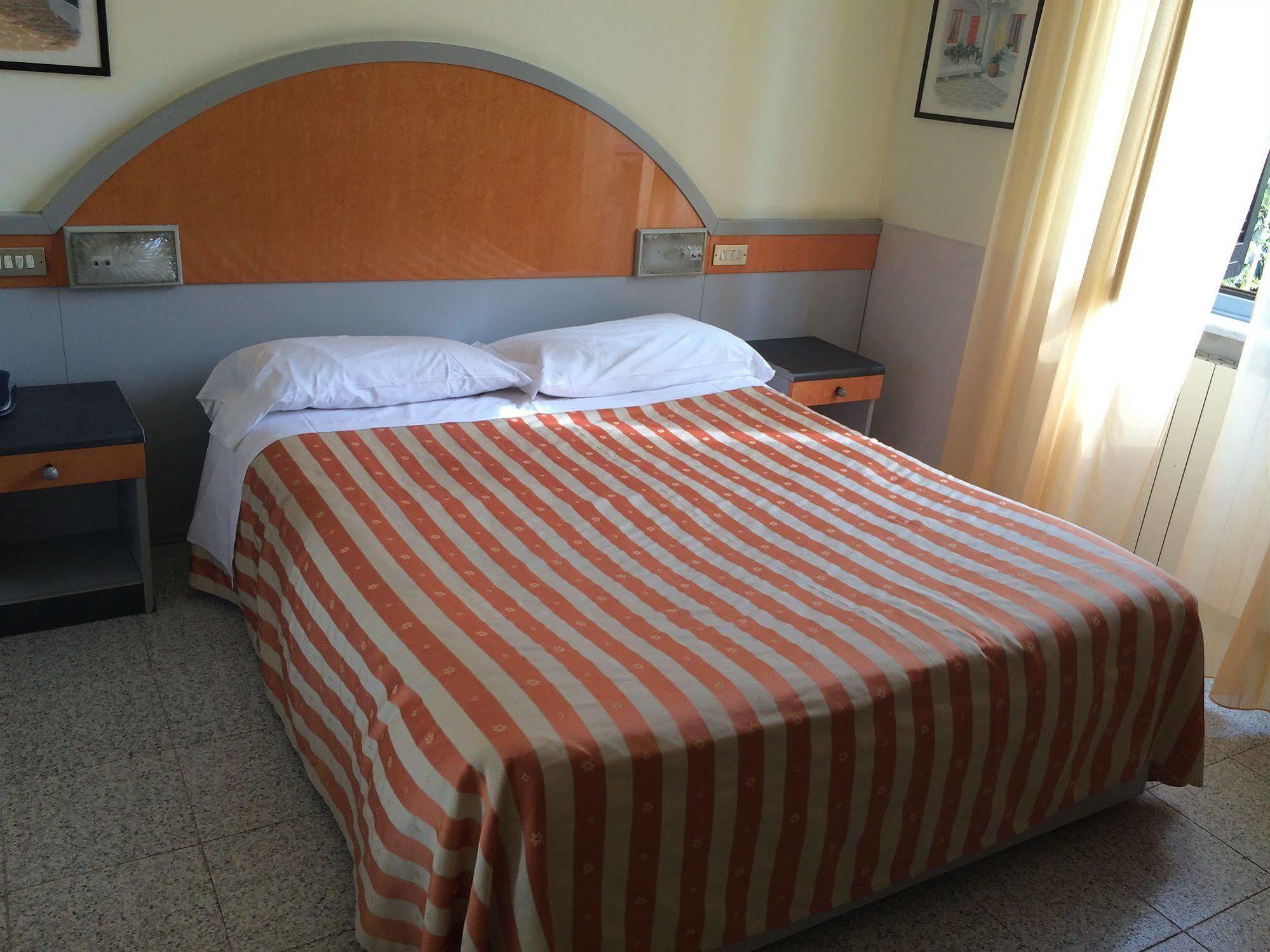 Hotel Mazzini Letojanni Exteriör bild