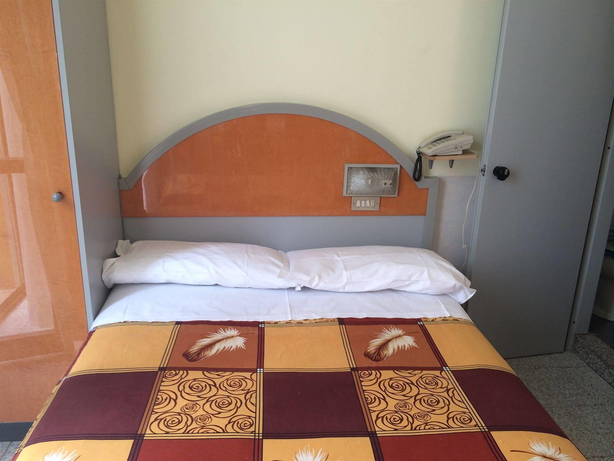 Hotel Mazzini Letojanni Exteriör bild