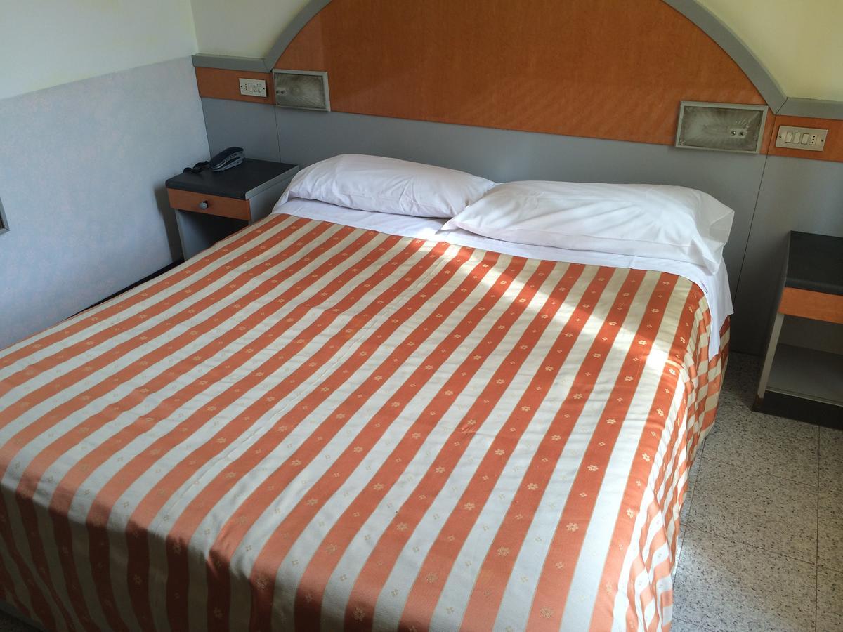 Hotel Mazzini Letojanni Exteriör bild